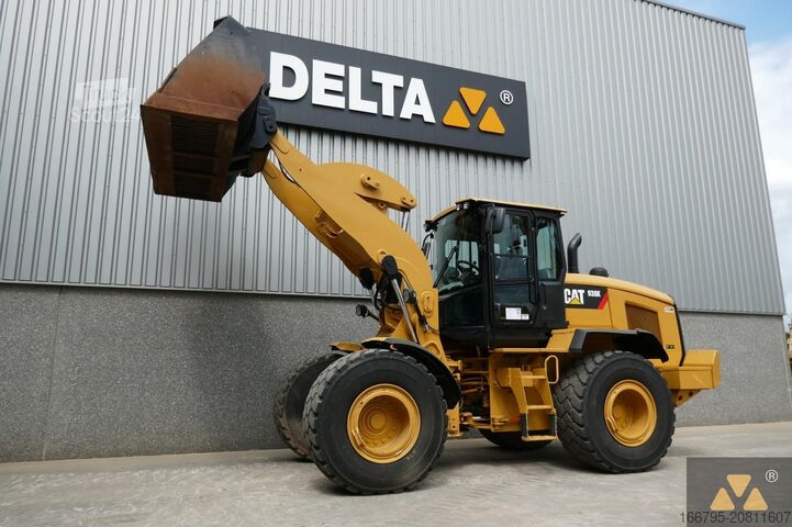 колісний навантажувач Caterpillar 938K