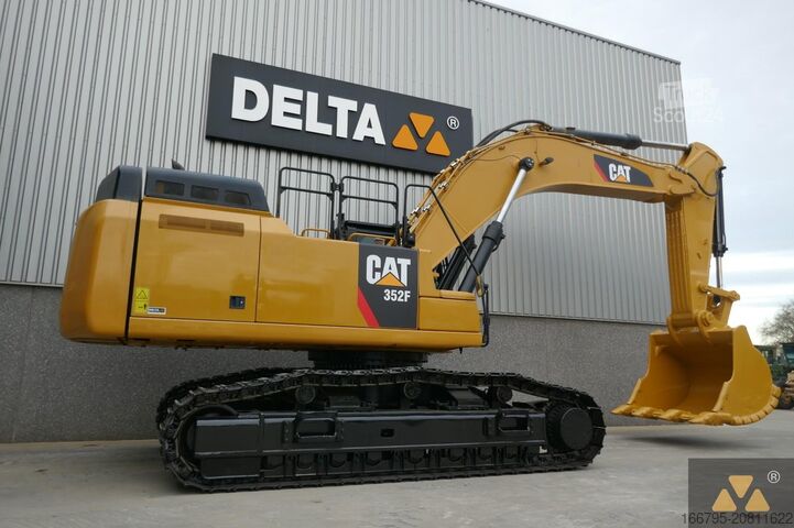 гусеничний екскаватор Caterpillar 352F