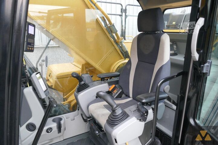 гусеничний екскаватор Caterpillar 352F