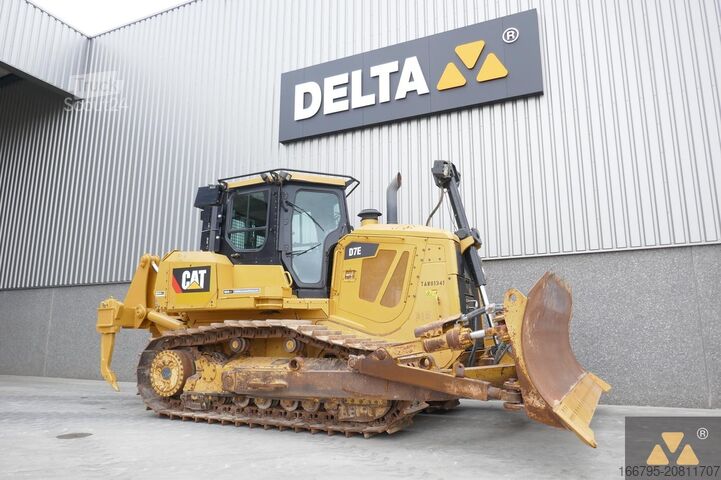 бульдозер Caterpillar D7E