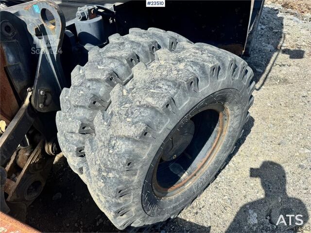 حفارة ذات عجلات Hitachi ZX140W-3 wheel excavator with Rototilt and grading