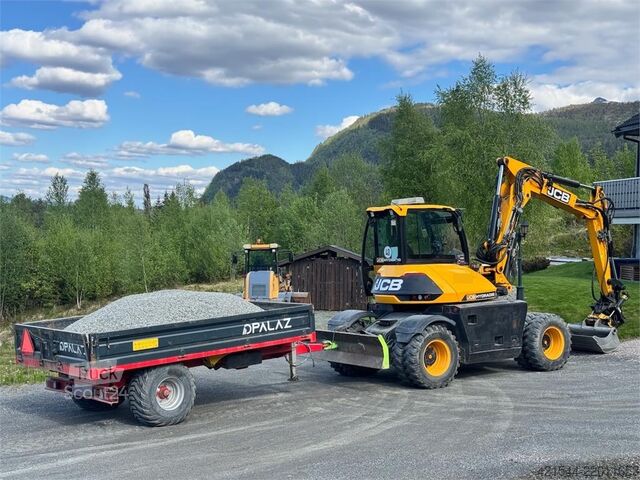 Колесный экскаватор JCB HD110WT