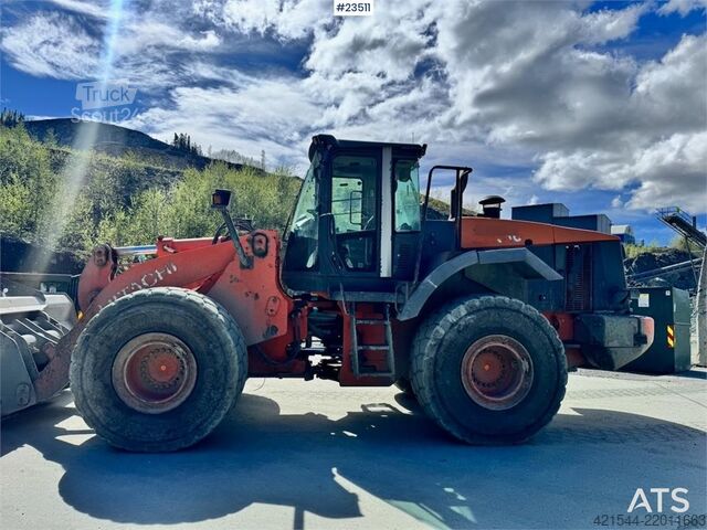 Wheel loader Hitachi ZW310 Wheel Loader w/ Bucket and Pallet Forks – 7,
