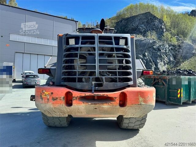 Wheel loader Hitachi ZW310 Wheel Loader w/ Bucket and Pallet Forks – 7,