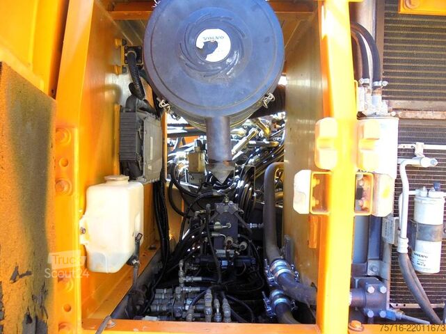 Raupenbagger Volvo EC 210 B LC