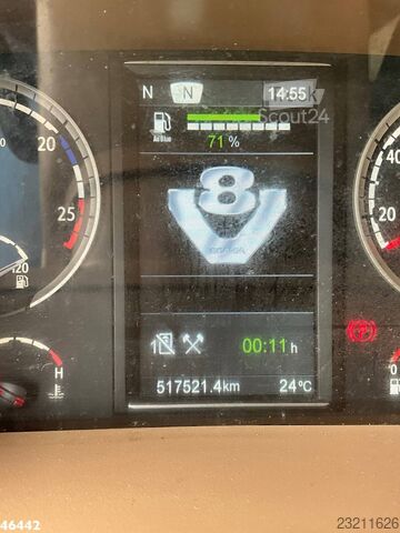 Scania R 560 V8 8x4 retarder Hiab 24-tonmetrska nakladalna dvigalka Scania R 560 V8 8x4 Retarder Hiab 24 Tonmeter laadkraan