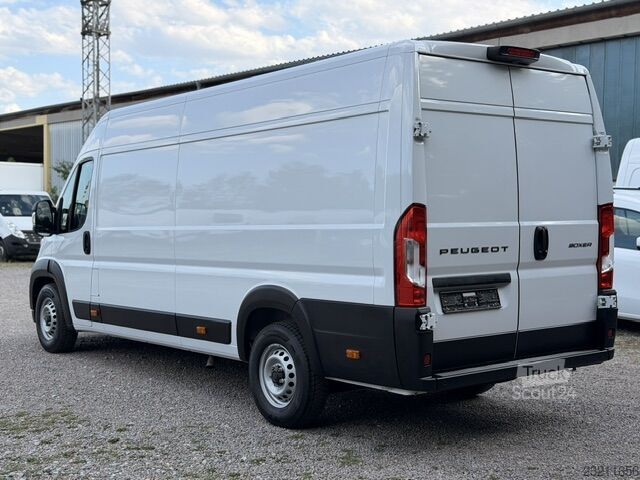 Fourgon tôlé Peugeot Boxer 35 L4H2 140 Klima KameraTempo Navi