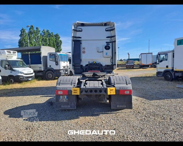 Tracteur routier standard IVECO AS440T/P - AS440 T/P