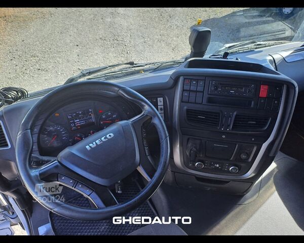 Tracteur routier standard IVECO AS440T/P - AS440 T/P