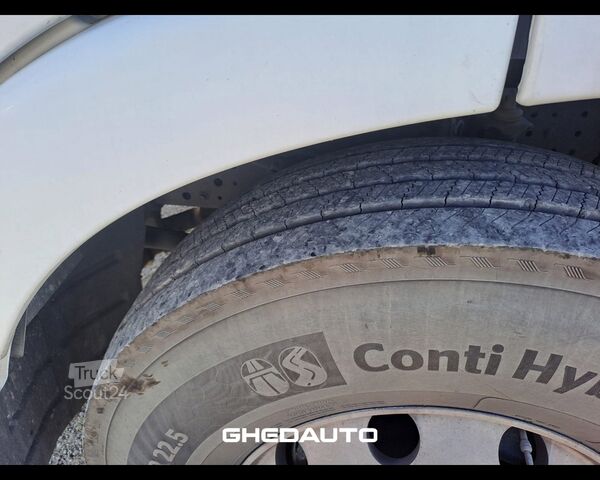 Tracteur routier standard IVECO AS440T/P - AS440 T/P