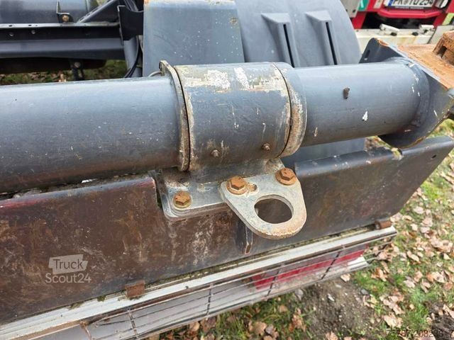 Návěs s výměnnou nástavbou LAG Kipp-Chassis 20