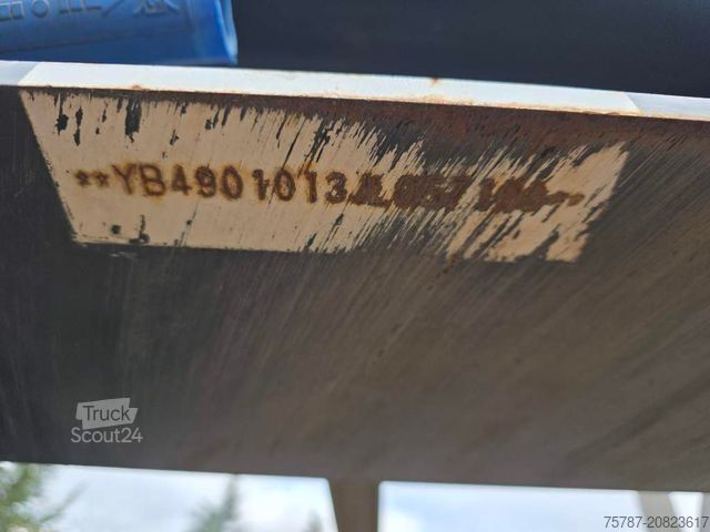 Návěs s výměnnou nástavbou LAG Kipp-Chassis 20