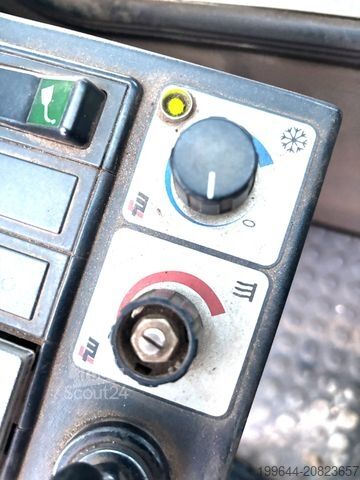 Excavadora móvil FUCHS MHL 331 Magnetanlage TEREX