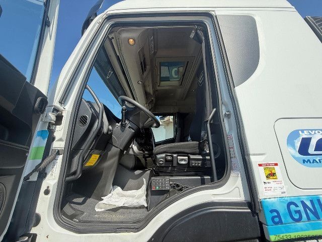 Cap tractor standard IVECO STRALIS AS440S40T/P
