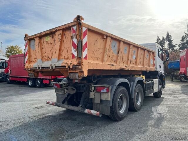Autocamion cu cârlig pentru containere MAN TG-S 33.430 6x4 BB Abrollkipper kurz Radstand 33
