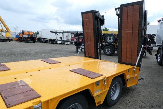 Low loader semitrailer GVN 3GVN, Gelenkt, Hydr. Rampen, Luft-Lift