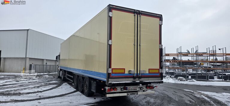 Auflieger Schmitz SKO24 Carrier Vector 1550 Zustand gut, leichter Streifschaden rechts