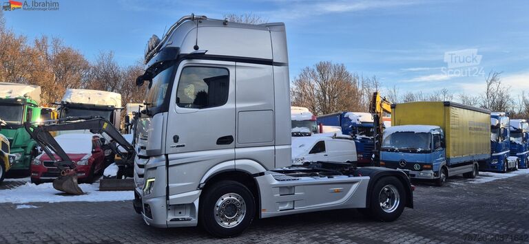 Standard SZM Mercedes-Benz 1858 Gigaspace, Scheckheft gepflegt Retarder | 2x Tank