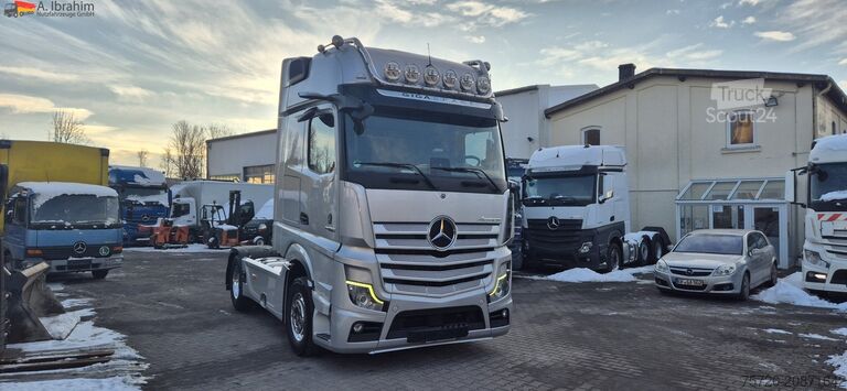 Standard SZM Mercedes-Benz 1858 Gigaspace, Scheckheft gepflegt Retarder | 2x Tank