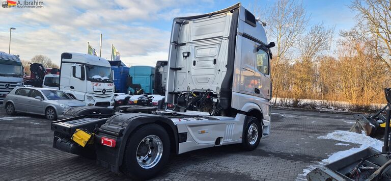 Standard SZM Mercedes-Benz 1858 Gigaspace, Scheckheft gepflegt Retarder | 2x Tank