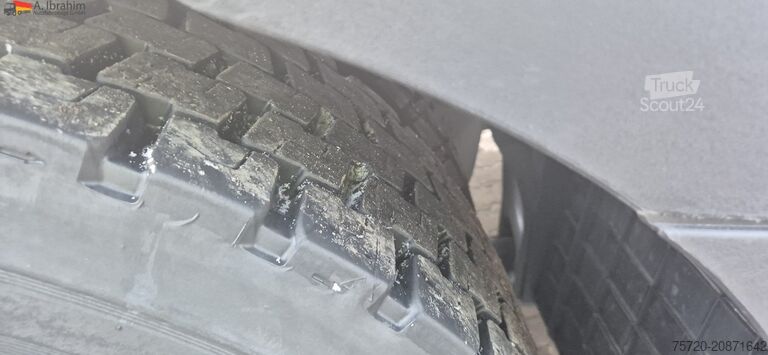 Standard SZM Mercedes-Benz 1858 Gigaspace, Scheckheft gepflegt Retarder | 2x Tank