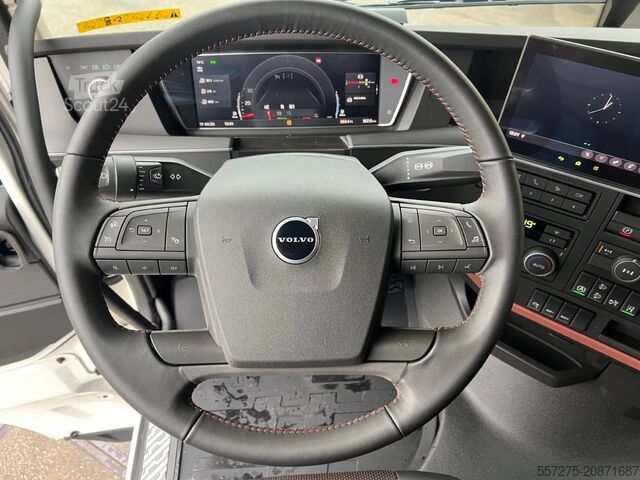 Heavy load Volvo FH 780 8x4