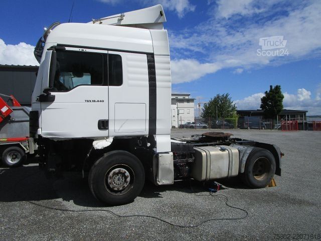 Standart çekici ünitesi MAN TGX 18.440 BL *2xKLIMA+2 Liegen+EEV*