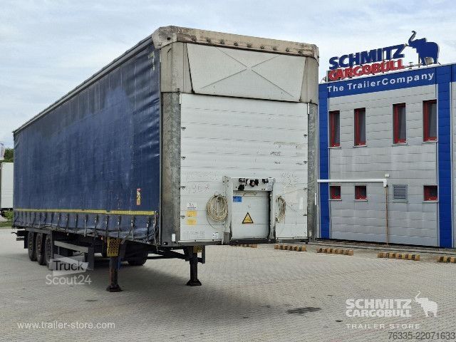 Nyitott ponyvás félpótkocsi Schmitz Cargobull Curtainsider Mega