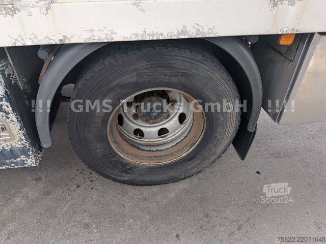 Вантажівка для перевезення худоби MAN TGM 15.290 / Menke / load 7750kg / E5