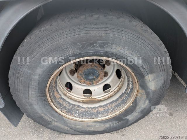Вантажівка для перевезення худоби MAN TGM 15.290 / Menke / load 7750kg / E5