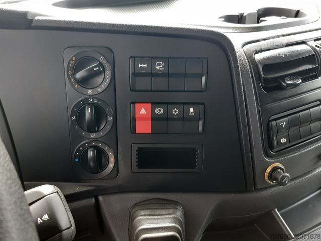 Dobozos teherautó MERCEDES-BENZ Atego 1224L Koffer + LBW AHK Euro 6E
