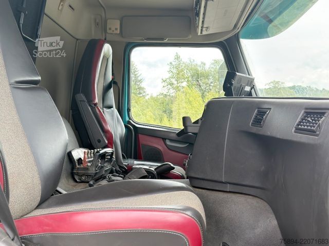 Кран, монтиран на камион VOLVO FMX 410 *HIAB 322 EP-5 HIPRO/FUNK *8x4