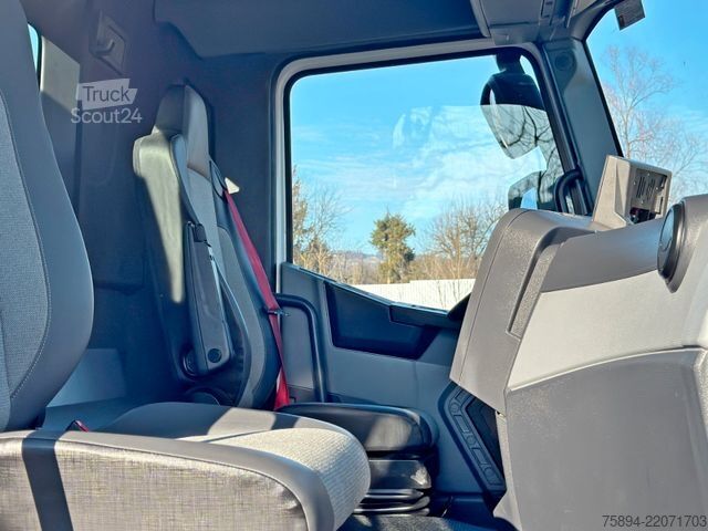 Самосвален камион RENAULT K 430 DTI 11 *KIPPER * 8x4 * TOPZUSTAND