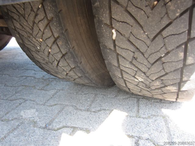 Cap tractor standard RENAULT Premium 440 DXI Steel/Air 623000km Belgian Truck