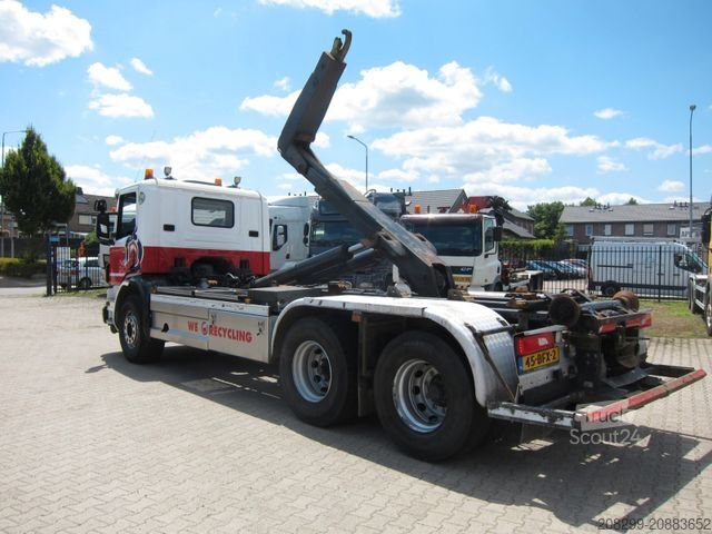 Camion benne à bras amovible SCANIA P410 CB6X2 HSA Hyva 22T Haken Liftachse