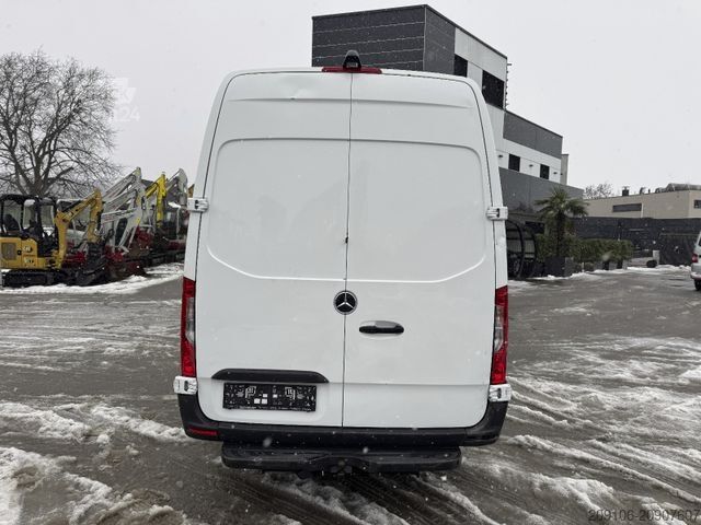 Fourgon surélevé MERCEDES-BENZ Sprinter 316 cdi Navi AHK Motorschaden