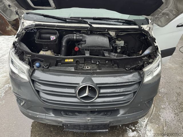 Fourgon surélevé MERCEDES-BENZ Sprinter 316 cdi Navi AHK Motorschaden