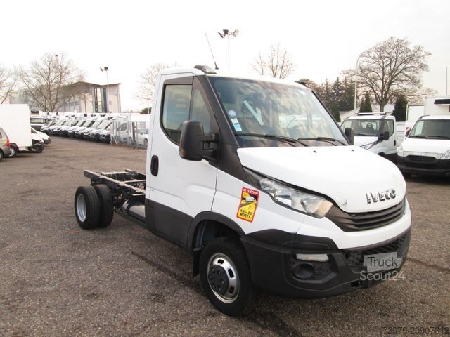 Châssis de fourgon IVECO 40 C14 CNG 3.0 *Fahrgestell*Euro6*