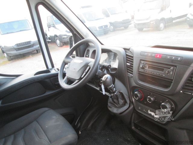 Châssis de fourgon IVECO 40 C14 CNG 3.0 *Fahrgestell*Euro6*