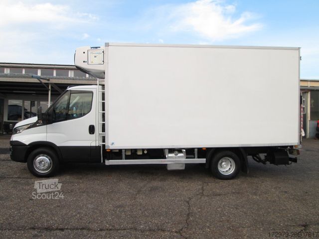 Fourgon isotherme frigorifique IVECO 70C17 3.0 *2xMaxi-Carrier 4.50m*LBW*Klima*Euro5*