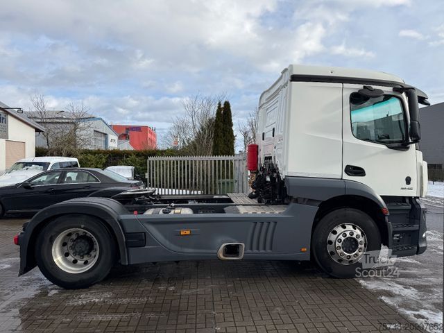 Veszélyes anyagokat szállító teherautó MERCEDES-BENZ Actros 1846 LS ADR GEFAHRGUT/ClassicSpace/EURO6D