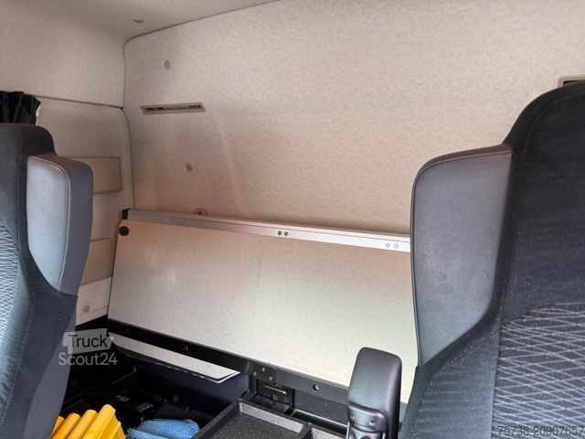 Delta-Competent GmbH Delta-Competent GmbH Delta-Competent GmbH