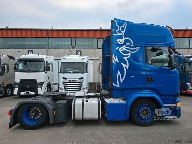 Nagy térfogatú nyergesvontató SCANIA R490 * STANDKLIMA * TEMP * RETARDER * 2X TANK