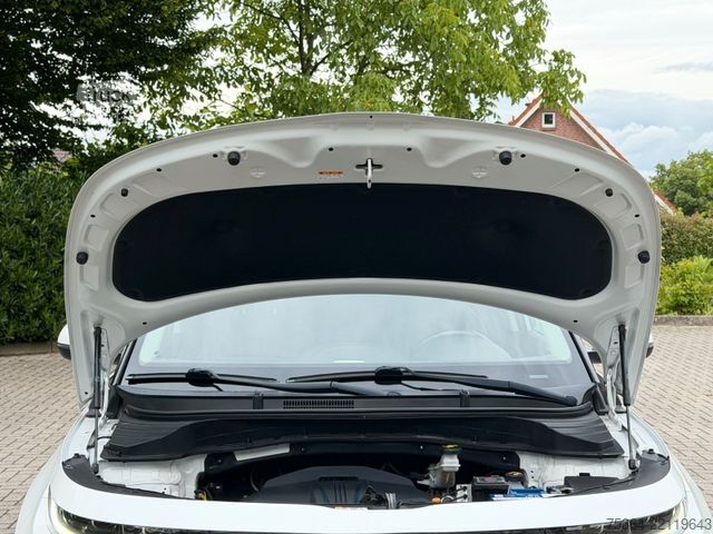 Furgon KIA Soul e-Soul DynamicLine 64 kWh LED Navi Kamera