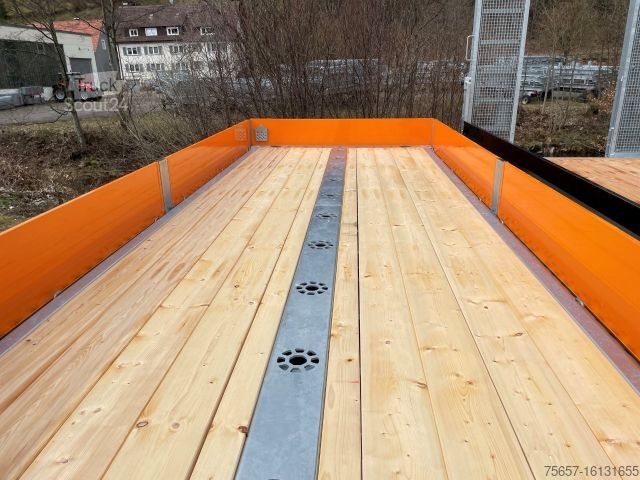 Aanhanger met werkplatform MÜLLER-MITTELTAL 3-Achs Plateau, luftgefedert, hydr. Rampen