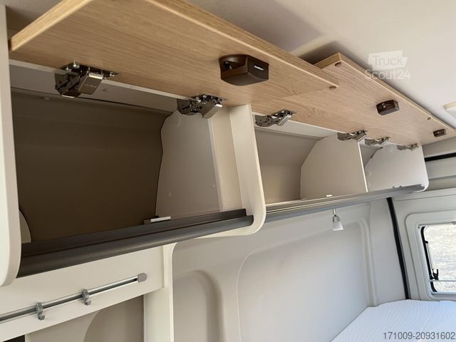 Karavan SUNLIGHT Adventure Cliff 602 LED 8G Safety+ACC Digital