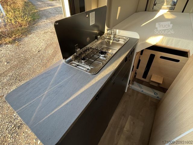 Karavan SUNLIGHT Adventure Cliff 602 LED 8G Safety+ACC Digital