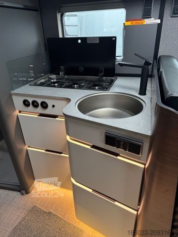 Integrovaný obytný vůz HYMER/ERIBA B-Klasse MC I 680