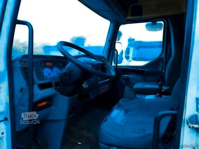 Camion caisson RENAULT Midlum 150dci*Glasreff/Glas Transporter