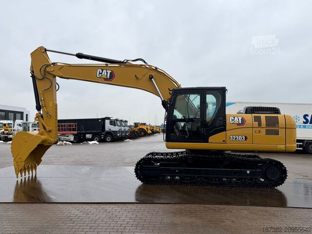 ķēžu ekskavators Caterpillar 323D3